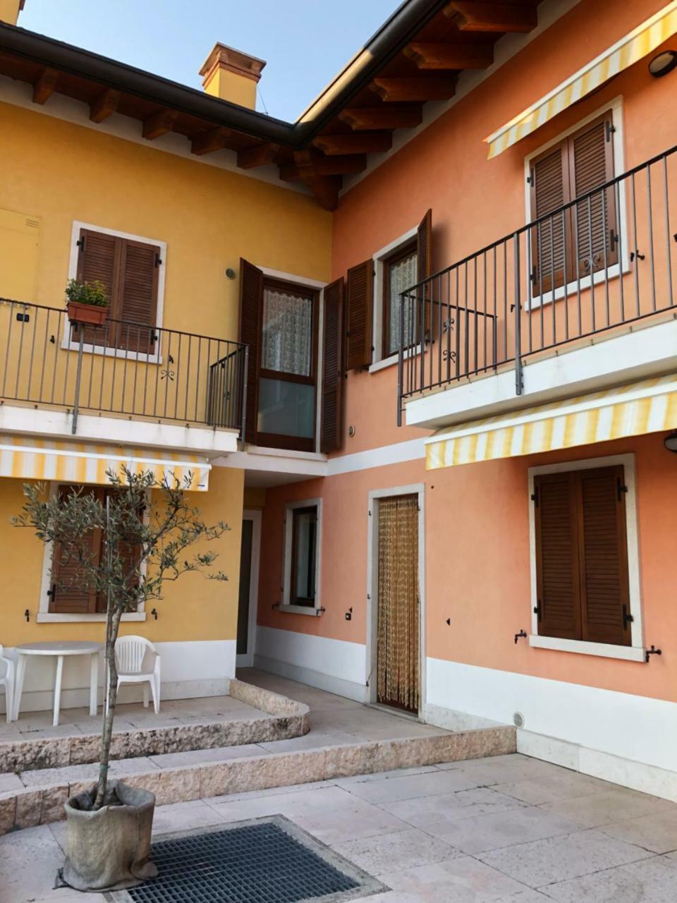 Magia Del Garda Apartment Castelnuovo del Garda Exterior foto